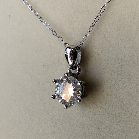 1ct Moissanite Necklace - Picture 9 of 10